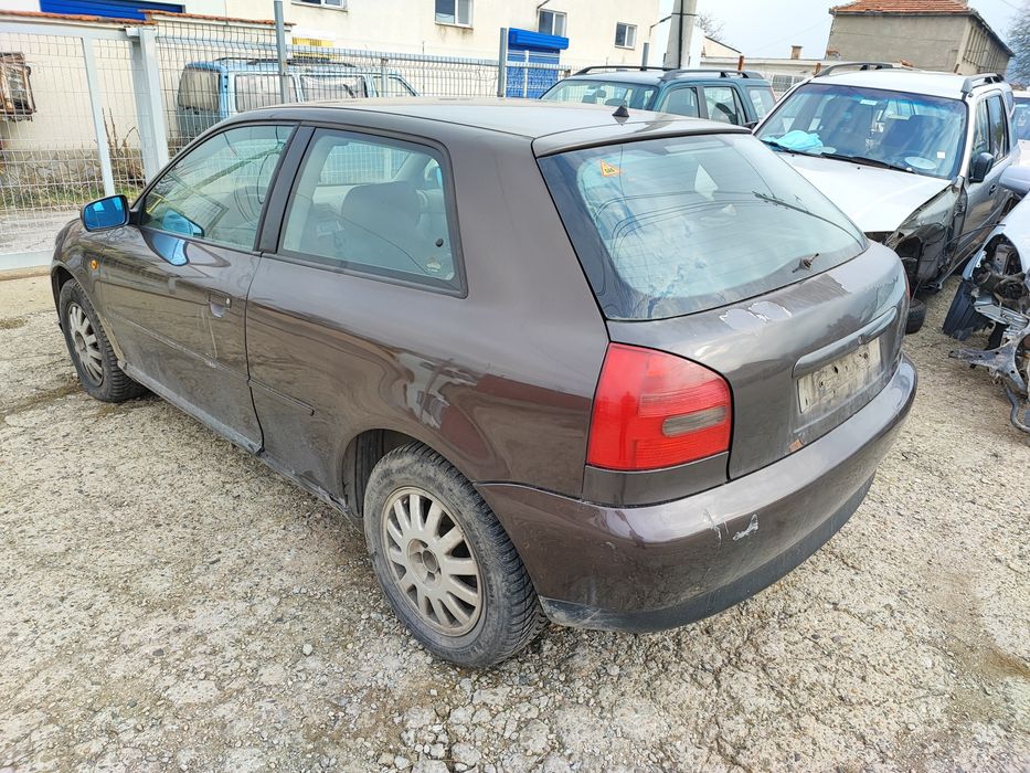 Audi A3 1.8 НА ЧАСТИ
