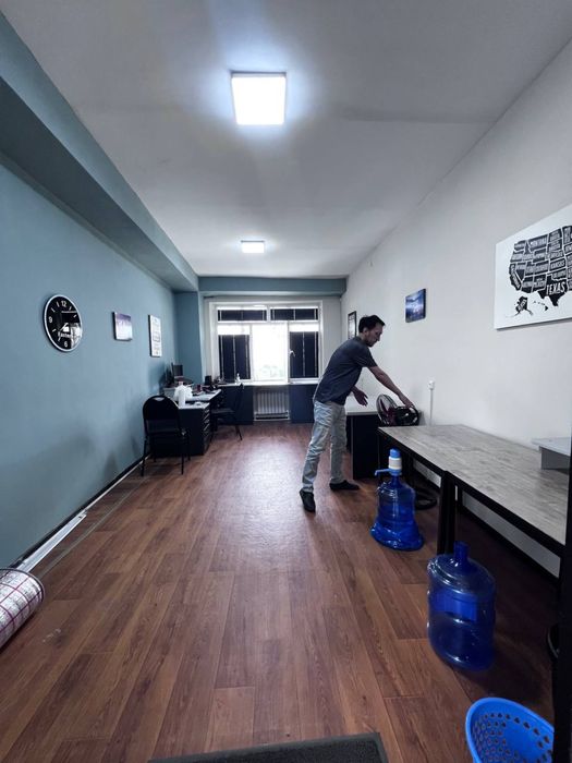 Ofis arendaga beriladi