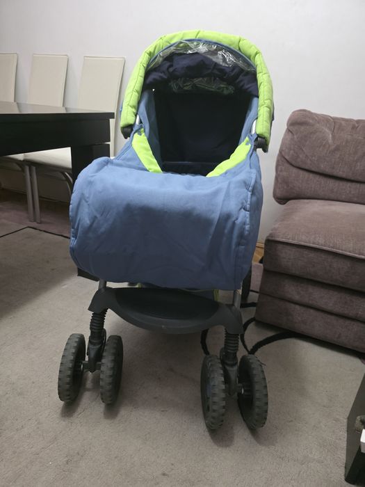 Комбинирана бебешка количка+ столче за кола