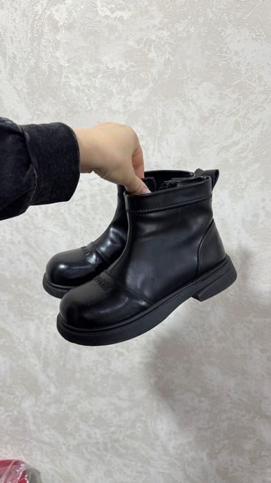 Продам весеннюю обувь