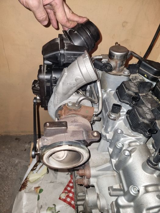 Motor complet 1.5 tsi DAD Vw Skoda Audi cu anexe DEFECT