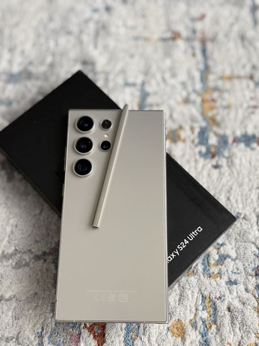 Продам Samsung galaxy S24 Ultra
