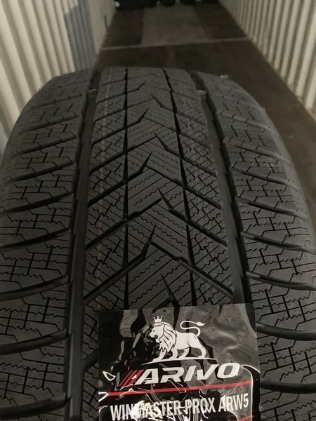 ПРОМО.Зимен спорт пакет ARIVO 245/40R20 99VXL 275/35R20 102HXL НОВ DOT