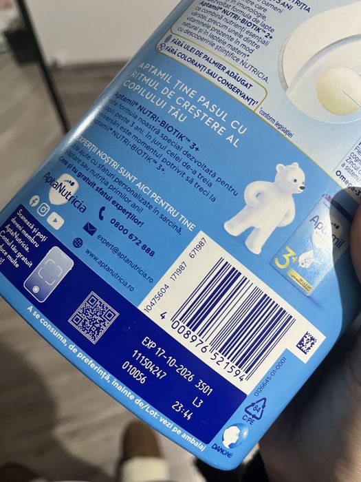 Vand formula Aptamil 2-3 ani