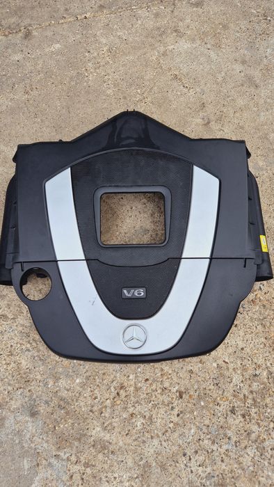 Декоративен капак за Мерцедес V6 бензин или дизел