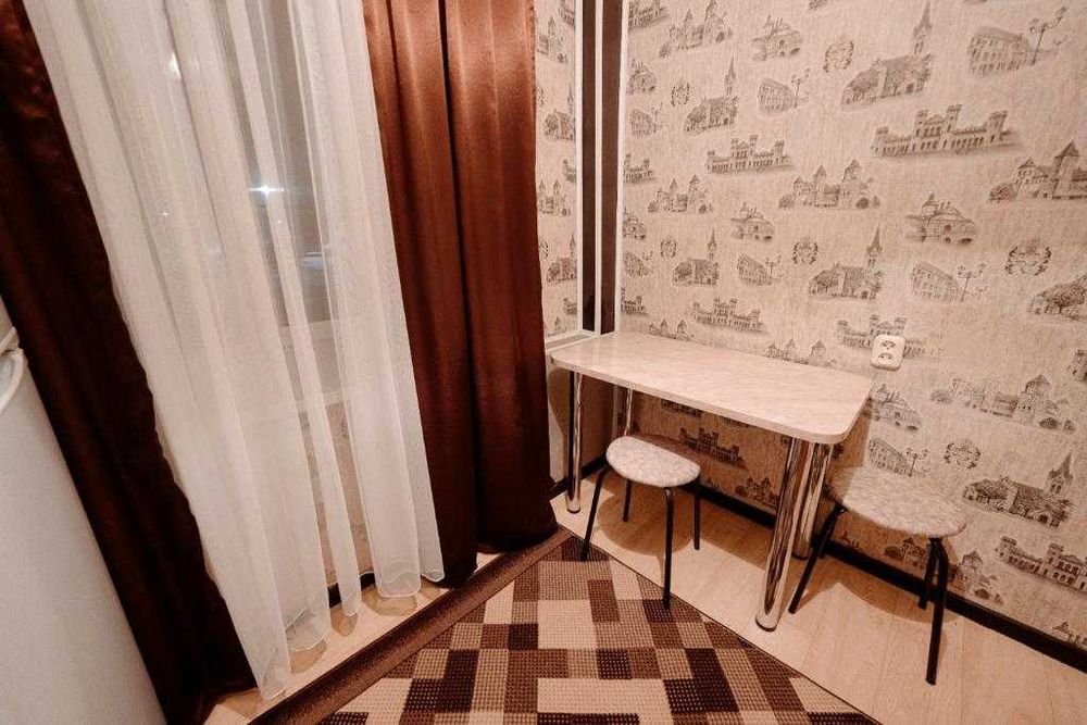 Посуточно 1-комн на Ремзавод