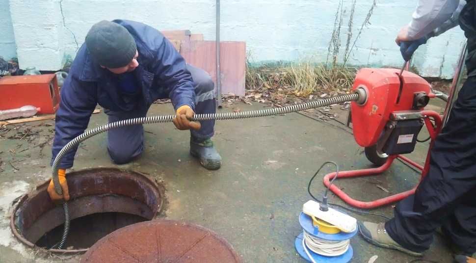 Прочистка канализации, устранение засоров, чистка труб от засора