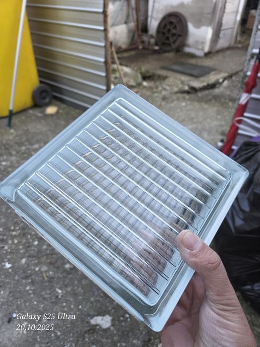 Cărămidă sticla interior exterior