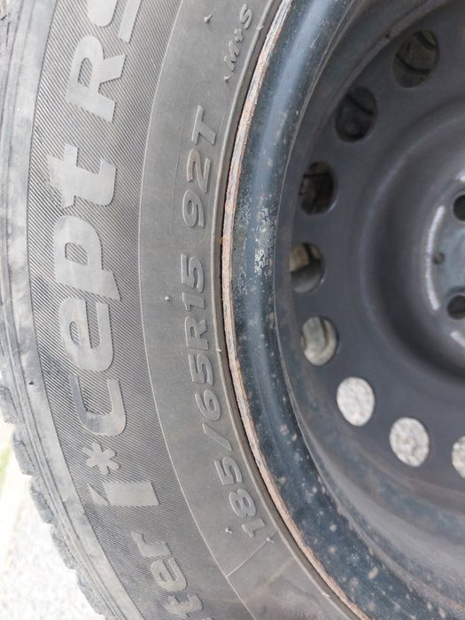 Джанти с зимни гуми оригинални на Mercedes