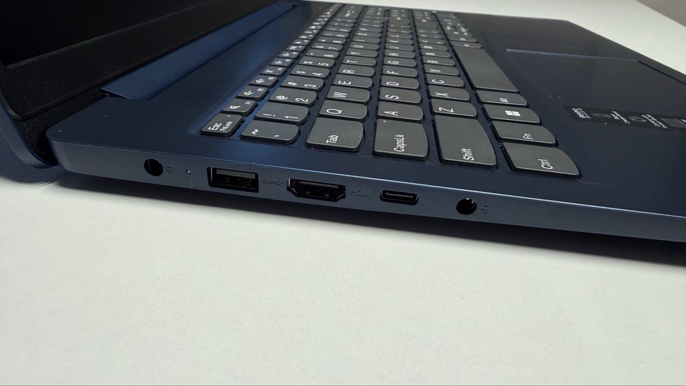 Lenovo ideapad slim 3  i5 Gen 12