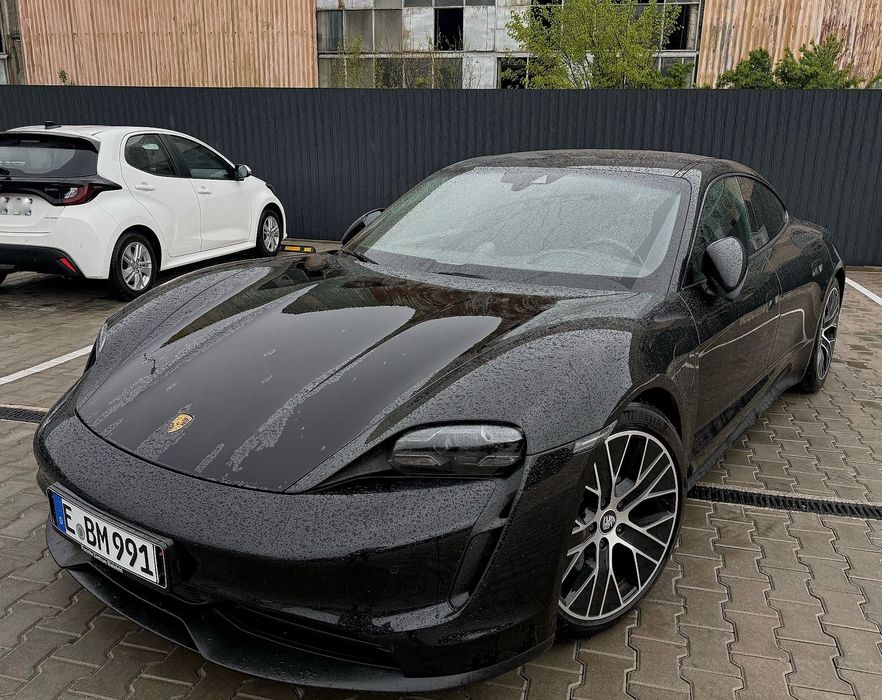 Porsche Taycan Porsche Taycan Matrix Full Approved Garantie