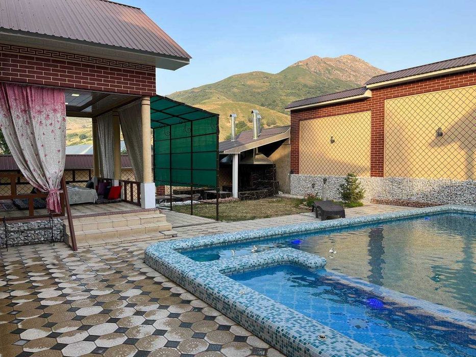 Продаётся дача в Чимгане 5.5 соток