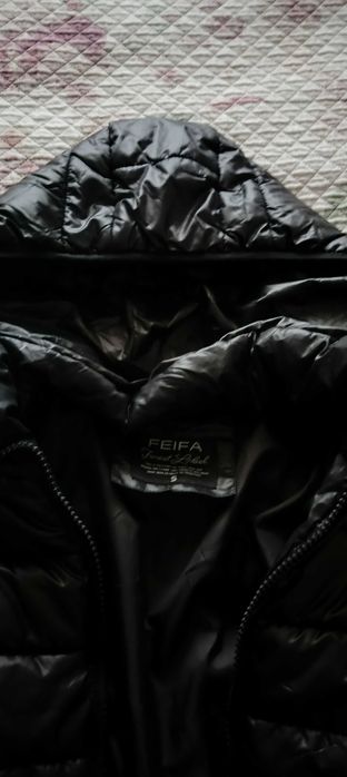 Дамско черно яке