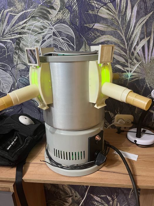 Медицинский кварцовый уф.облучатель