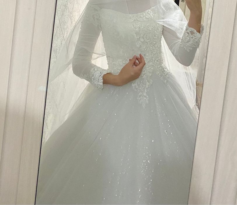 Свадебное платье сатылады 50.000