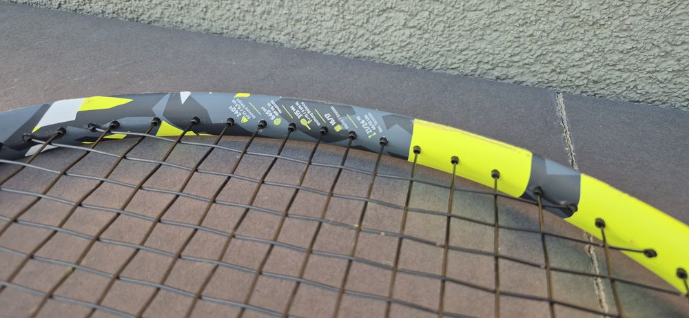 Vând rachetă tenis Babolat Aero  Jr. 26 / 100