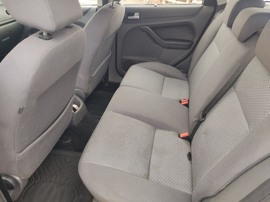 Ford Focus 2, 1.6 benzina, 204000 km