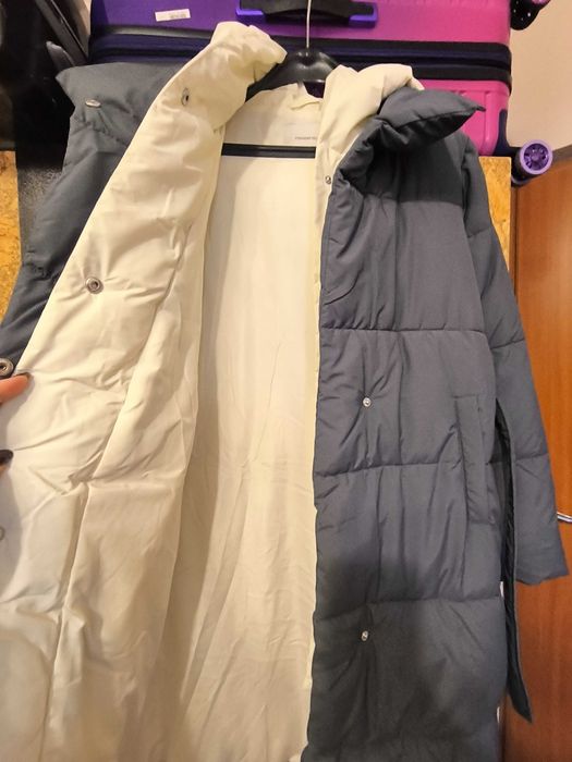 Дамско зимно ватирано яке
Двойно закопчаване, колан.