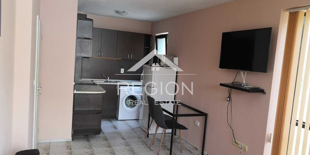 Дава се под наем Двустаен апартамент в Варна, Окръжна болница - 57 кв.м за 484.5 € - Снимка #1