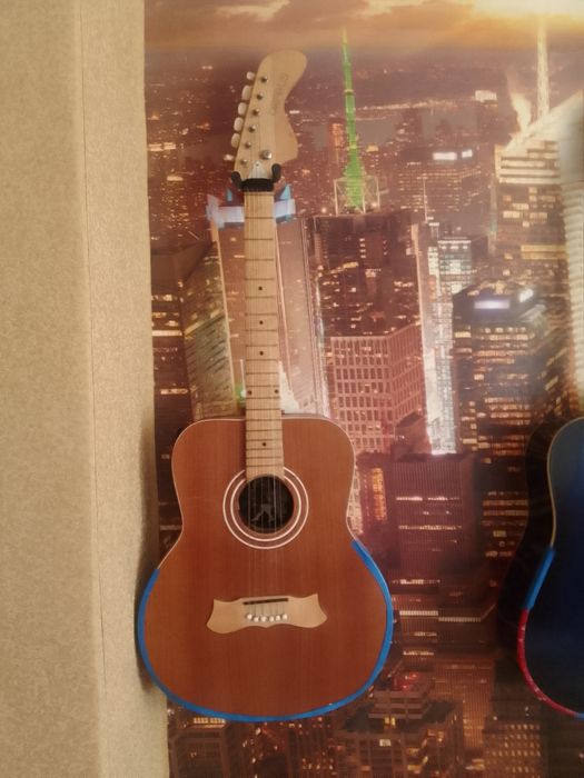 Продам гитары разные