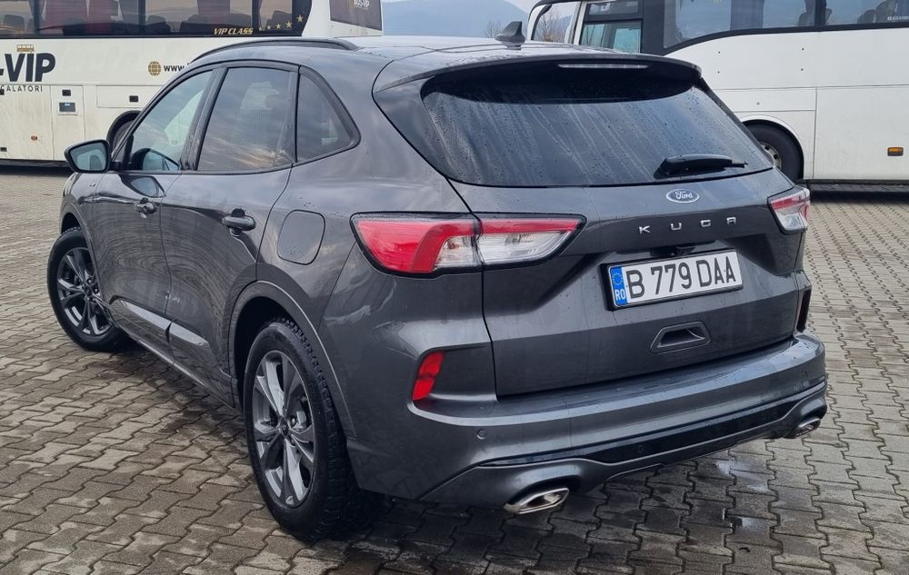Vand Ford Kuga ST Line