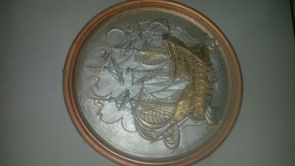 Фрегата гипсова релеф