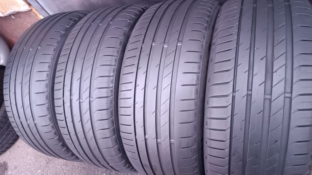 235/50/18 Nexen .
