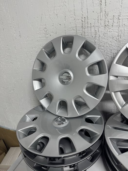 Колпаки Nissan R15
