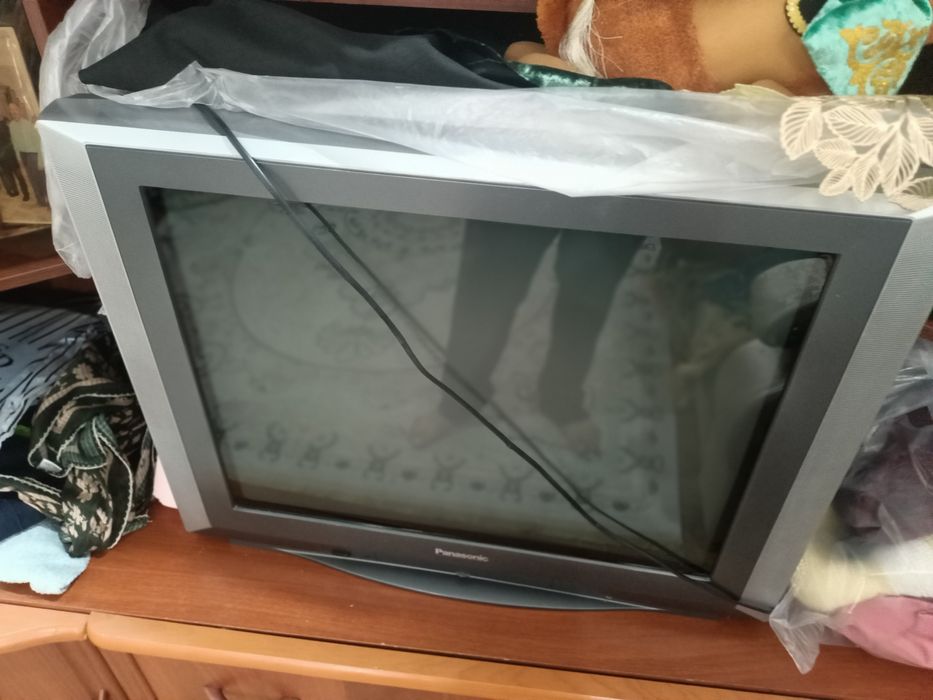 Продам телевизор