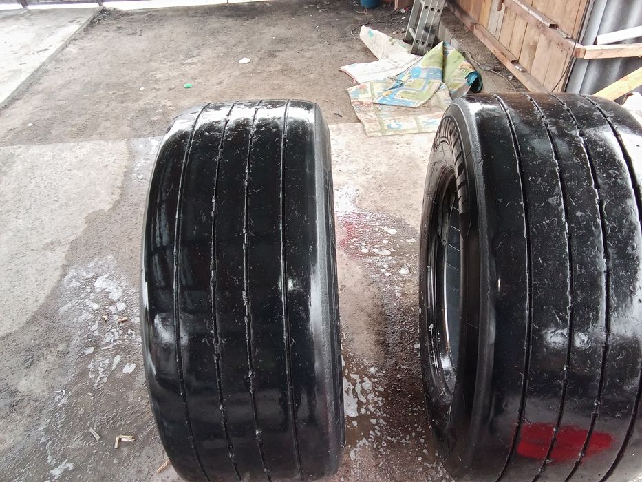 Продам два бу колеса Мишлен