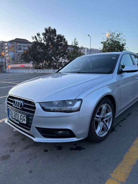 AUDI A4 2013 S Line