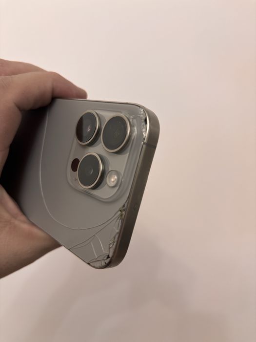 IPhone 15 Pro 256 память