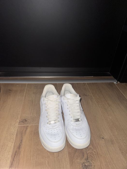 Nike supreme обивки