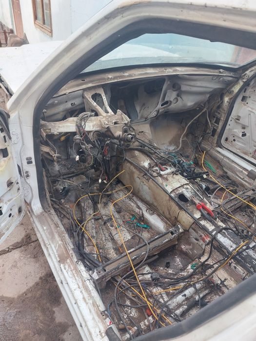 124 мерседес запчасти