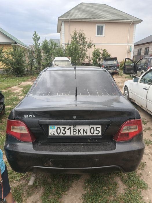 Продам Нексия 2 1.5