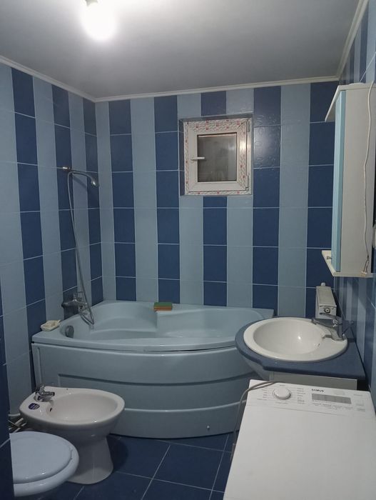 Casă cu mansardă în Huși