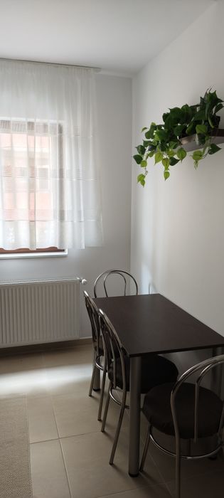 Inchiriez ap 2 camere piata Marasti The Office