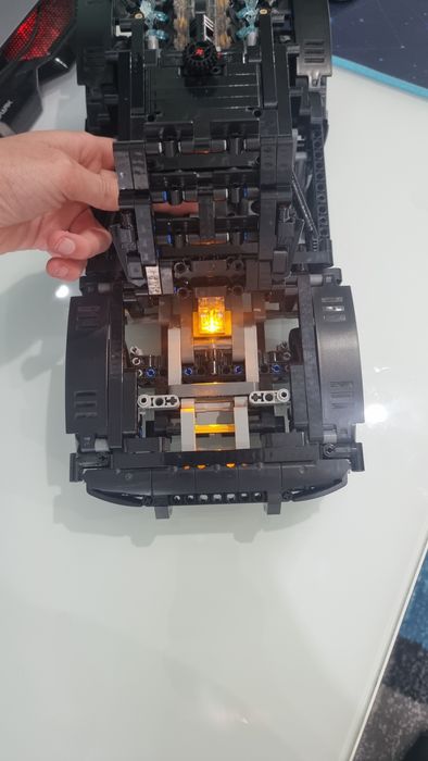 LEGO Technic Batman Batmobile 42127, 1360 piese