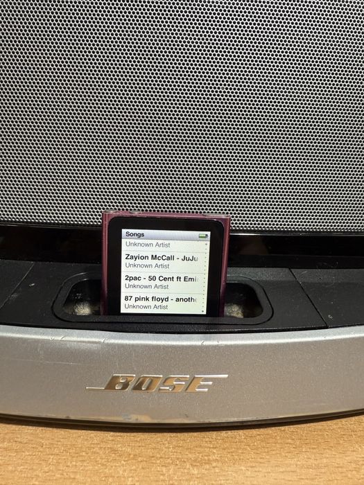 Boxa Bose SoundDock 10 cu ipod nano6