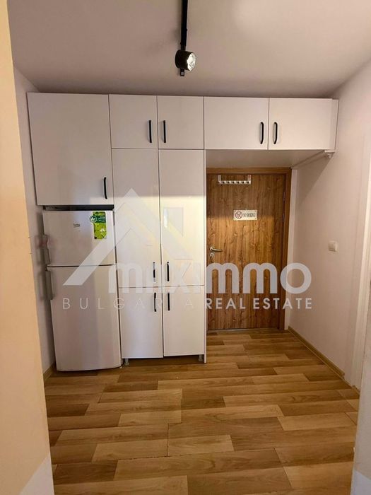 Продава се Тристаен апартамент в Варна, Левски - 80 кв.м за 2419 €/кв.м - Снимка #11