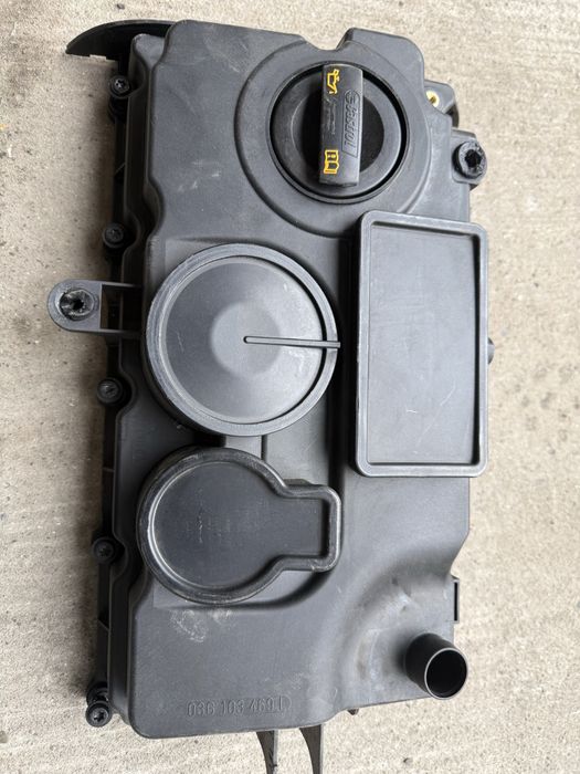 Капак на клапани Оригинален