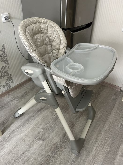 Стульчик доя кормления
