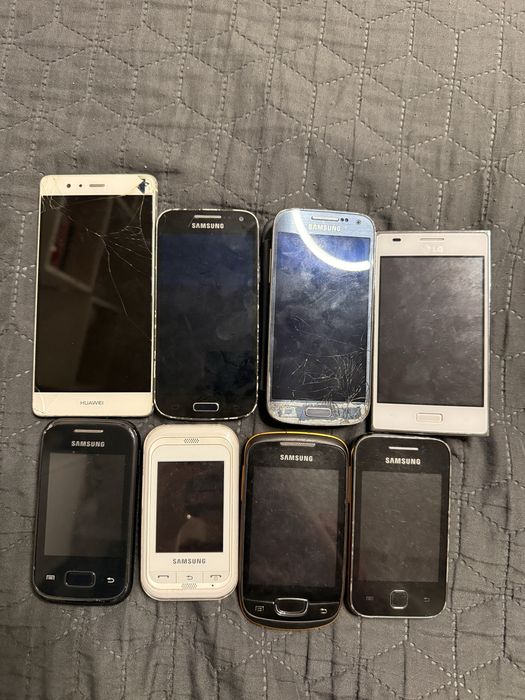 Vand Telefoane vechi functionale