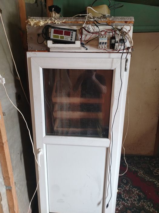 Продам инкубатор на 500 гусиных яиц