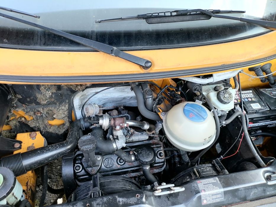 Vand Vw Transporter T4, an '97, 1.9 Diesel/ schimb cu retromobil