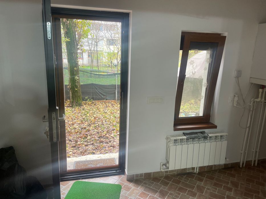 Apartament de vanzare cu gradina si extindere