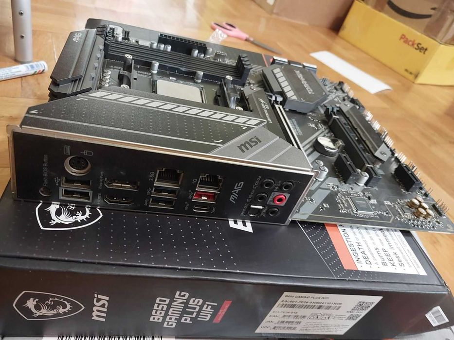 AMD Ryzen 7 5800X + MSI B550 Tomahawk