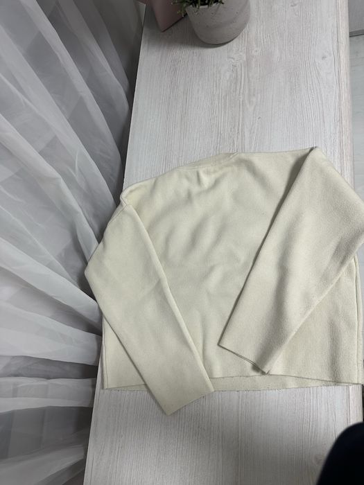 пуловер amore надпис