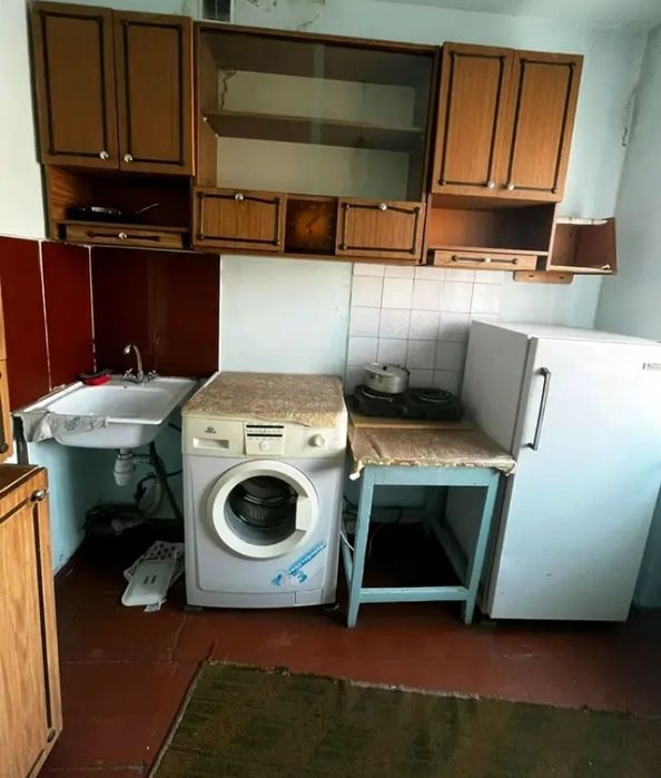 Продам 2х комнатную  4/5 этаж