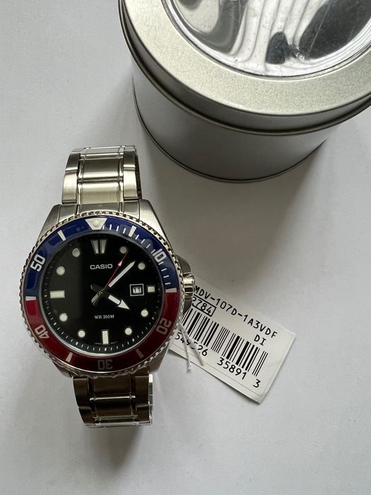 Часы Casio MDV-107D